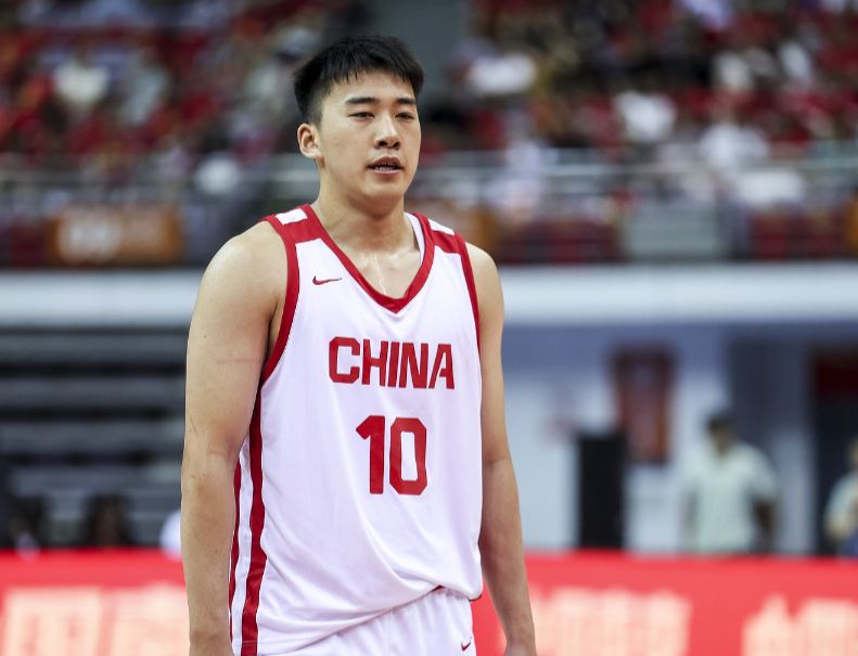 500.com-男篮82-78胜FMP拉德尼基4利好！王俊杰徐昕统治级，气质也变好了